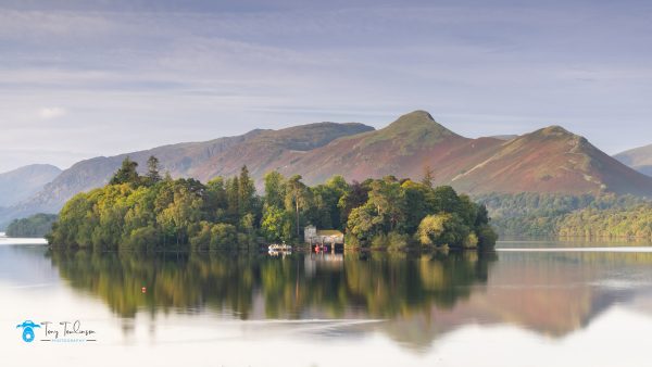 tony-tomlinson-photography-derwentwater-derwent-island-lake-mountains-landscape-lake-district-2000x1125