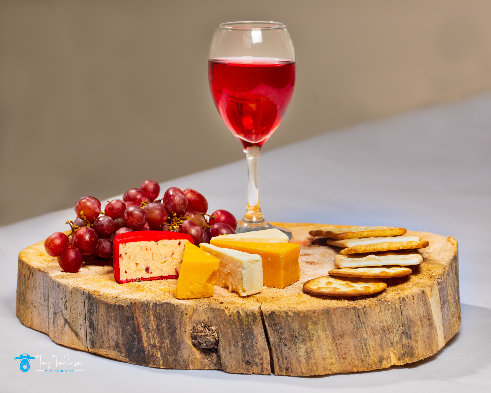 tony-tomlinson-photography-cheese-board-product-photography