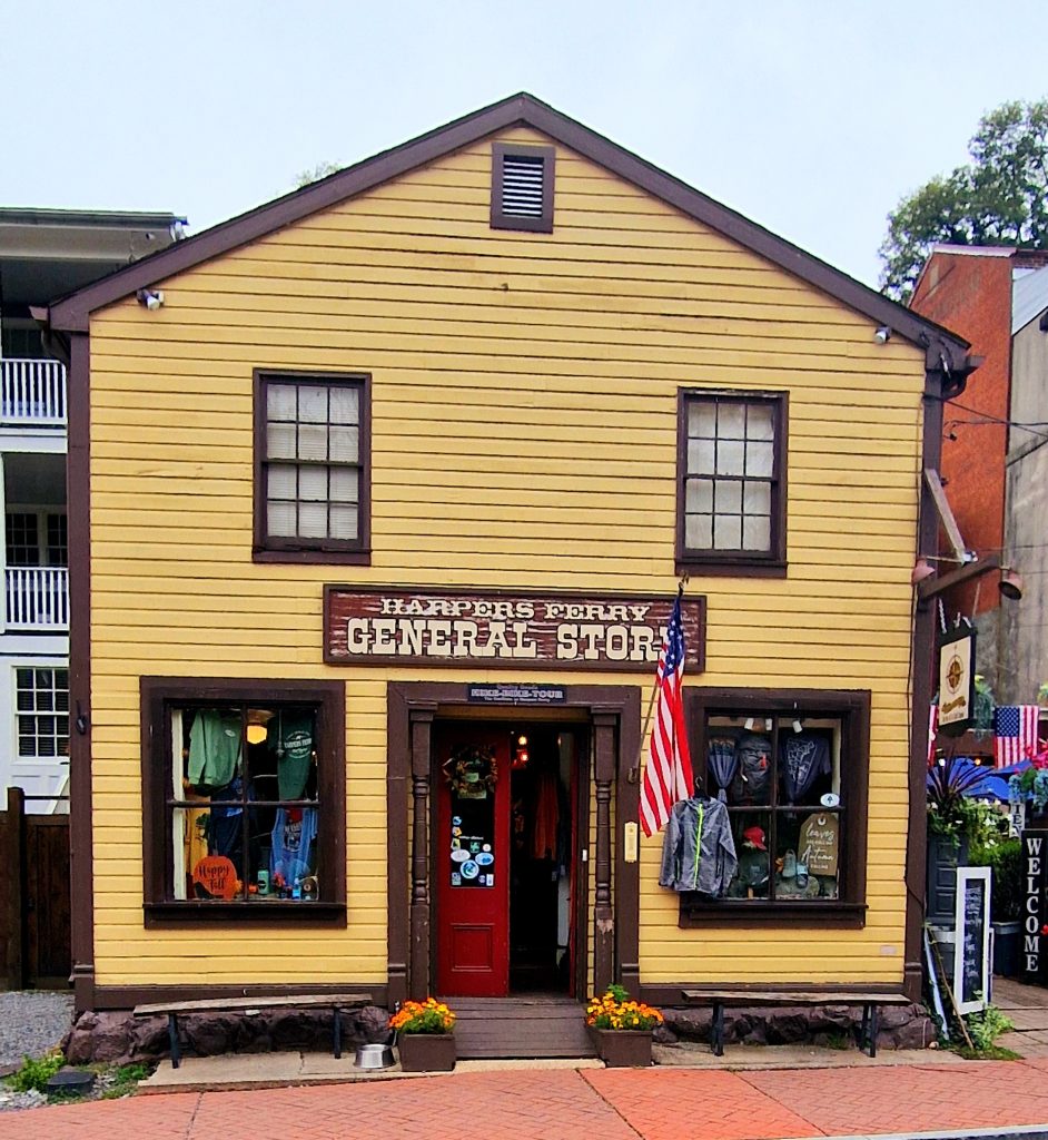 Harpers-Ferry-General-Store, Harpers-Ferry, West-Virginia, Maryland, USA