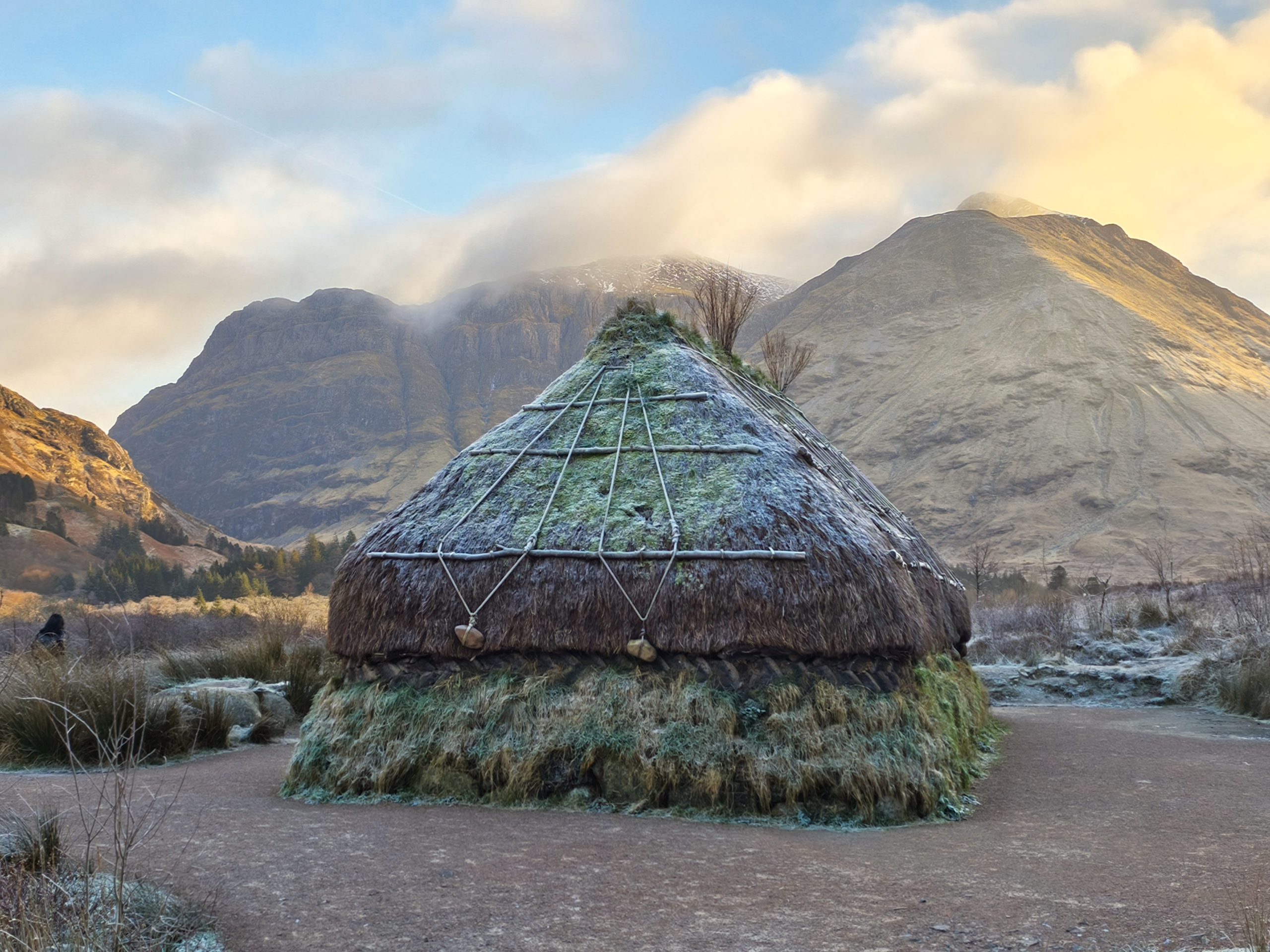Turf-and-Creel-House, Glencoe, tony-tomlinson-photography, glencoe-visitors-centre, winter, scotland, scottish-highlands,